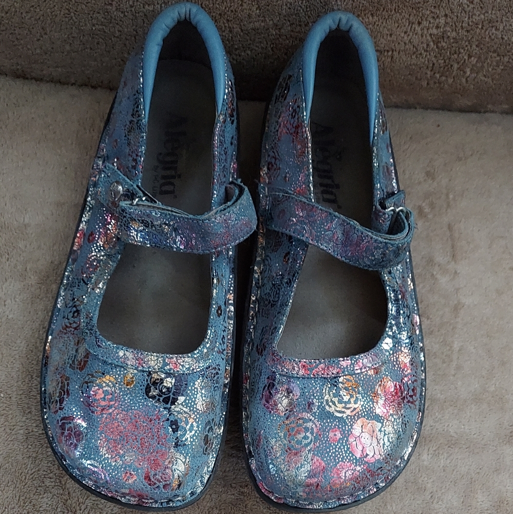 Womens Alegria Clogs Size 9
